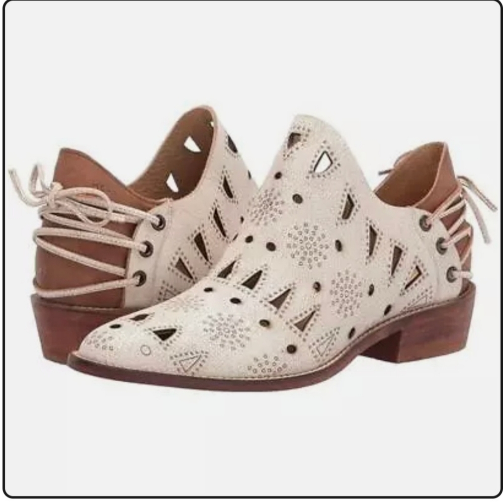 Anthropologie Musse & Cloud Coolise Distressed Leather Ankle Bootie Size 6